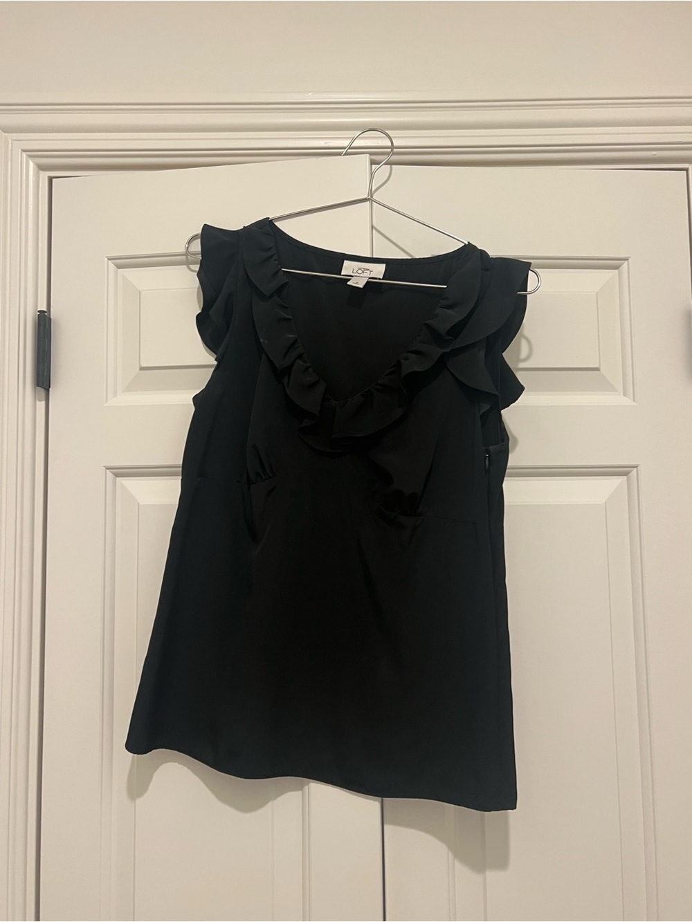 LOFT Black Ruffle V-Neck Sleeveless Camisole